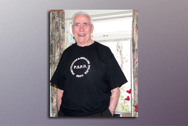 John Richards of the Apostrophe Protection Society - a happy recipient of an Apostrophe Squad t-shirt